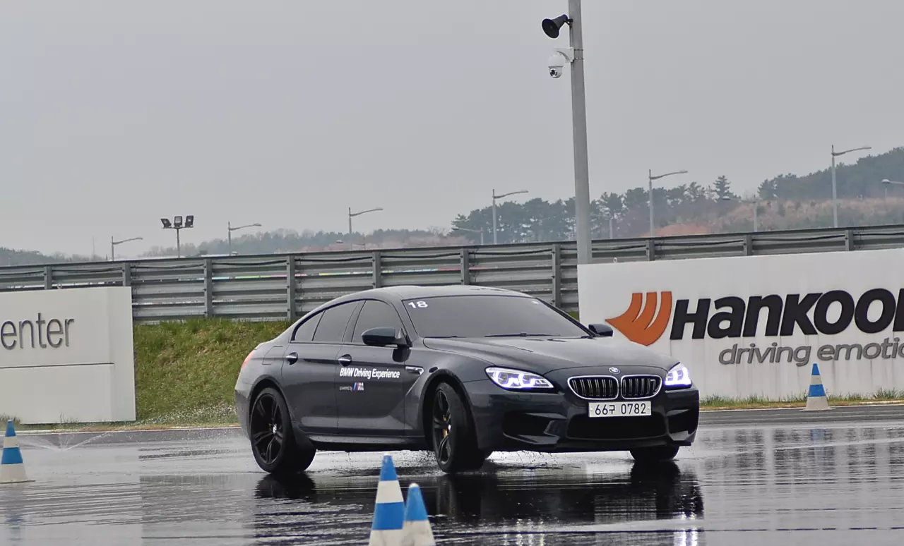 ลองของแรง BMW M6 F13
