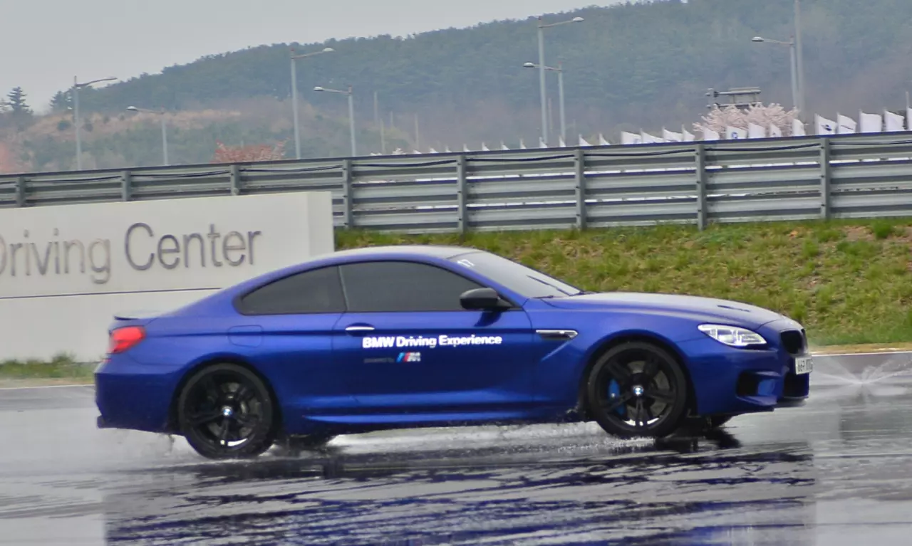 ลองของแรง BMW M6 F13