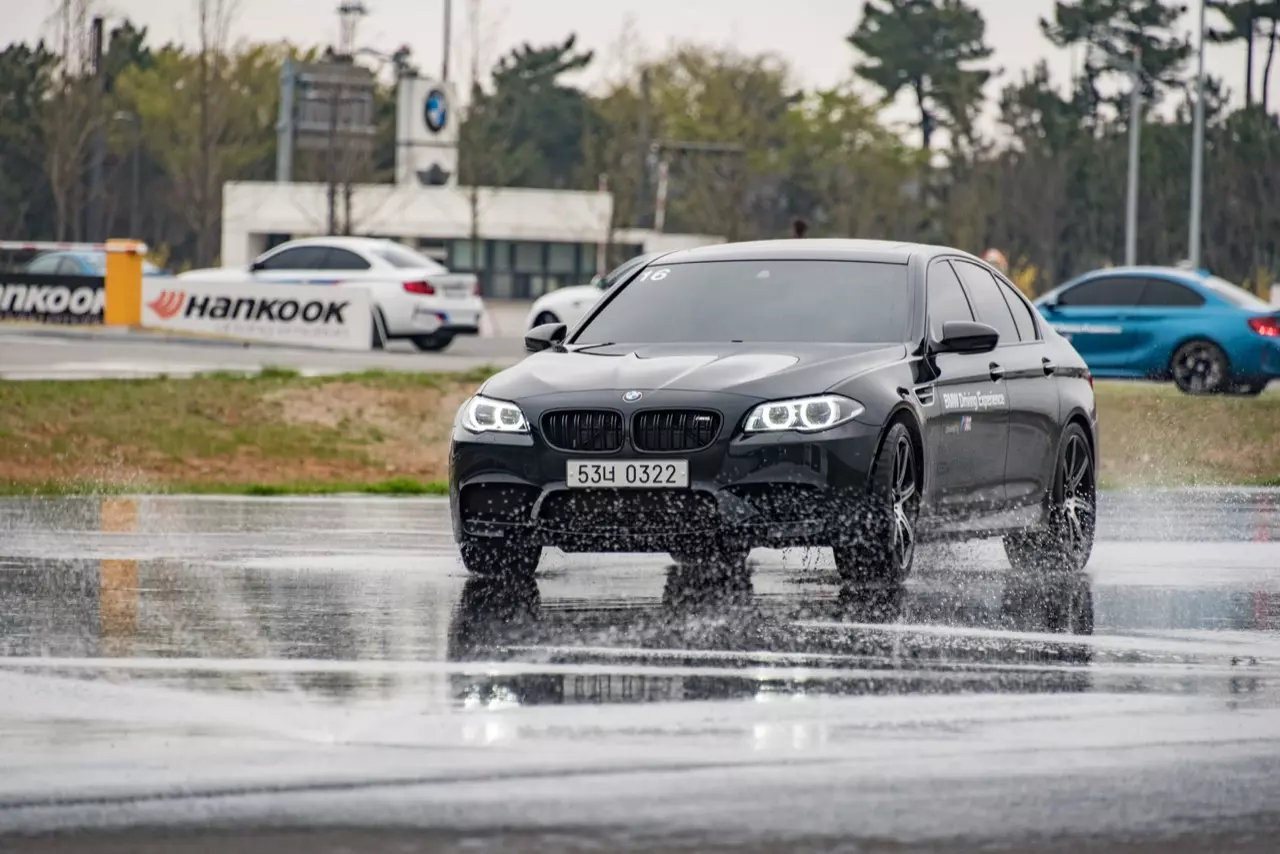 ลองของแรง BMW M6 F13