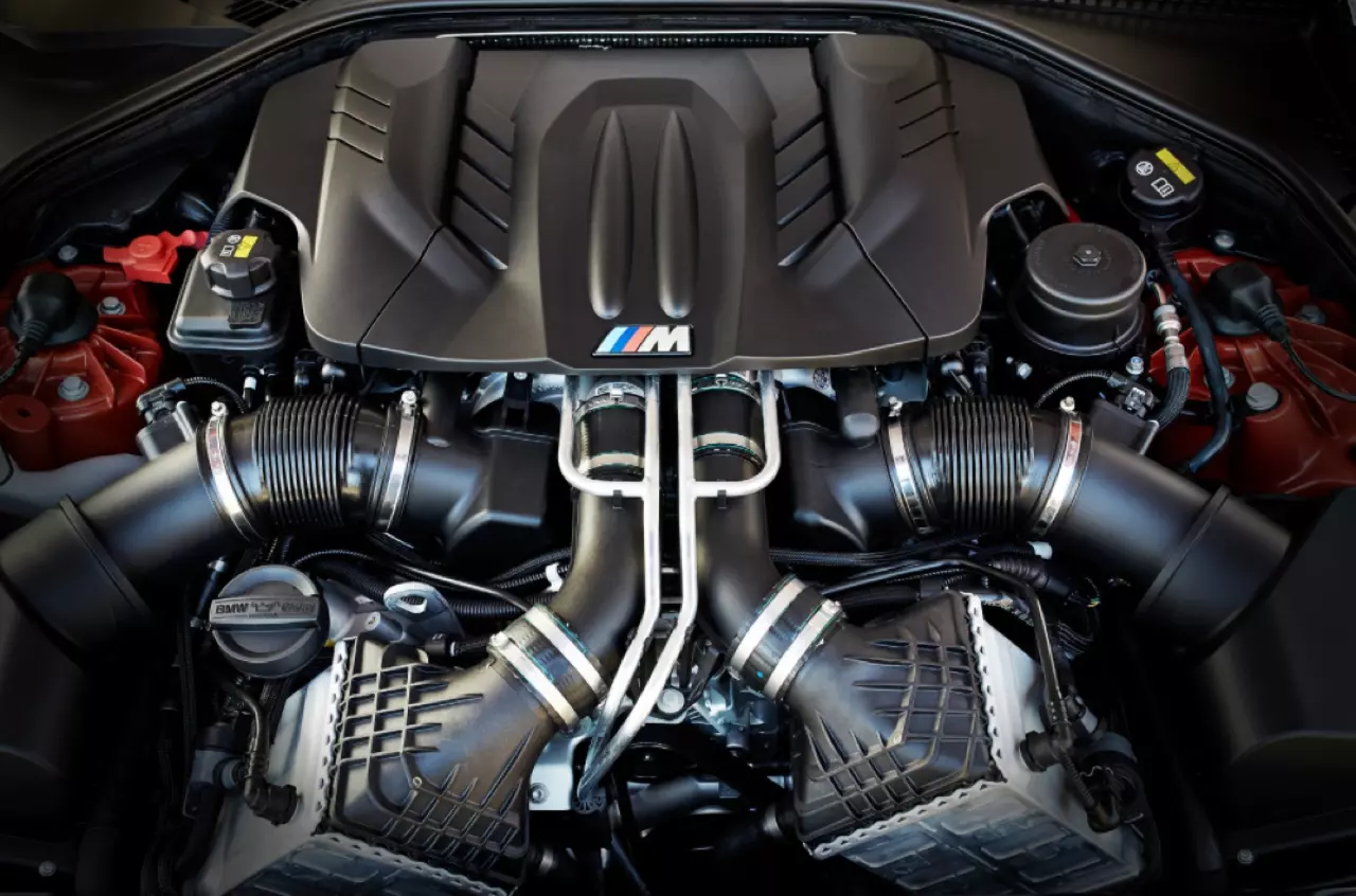 ลองของแรง BMW M6 F13
