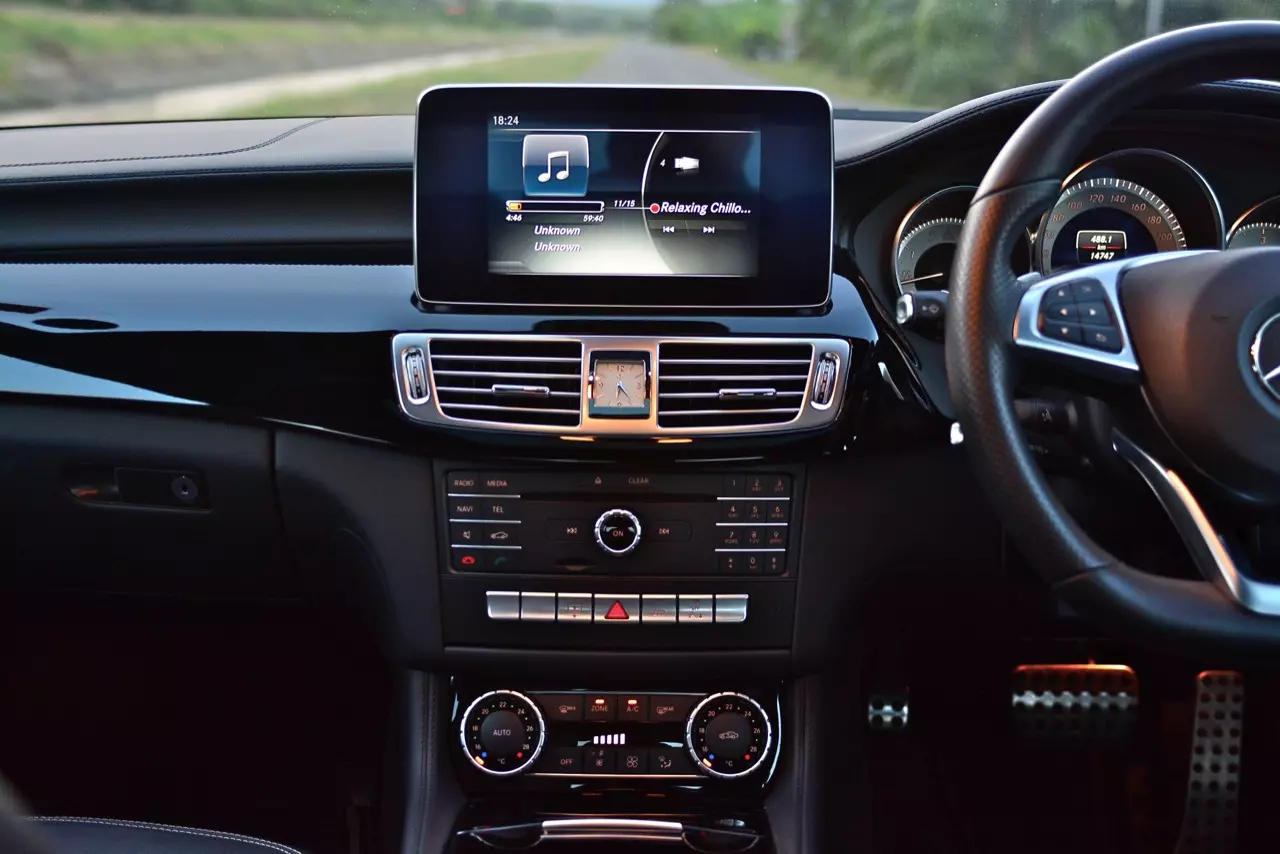 รีวิวทดสอบสปอร์ตซาลูนจอมหรู MERCEDES BENZ CLS250d AMG PREMIUM