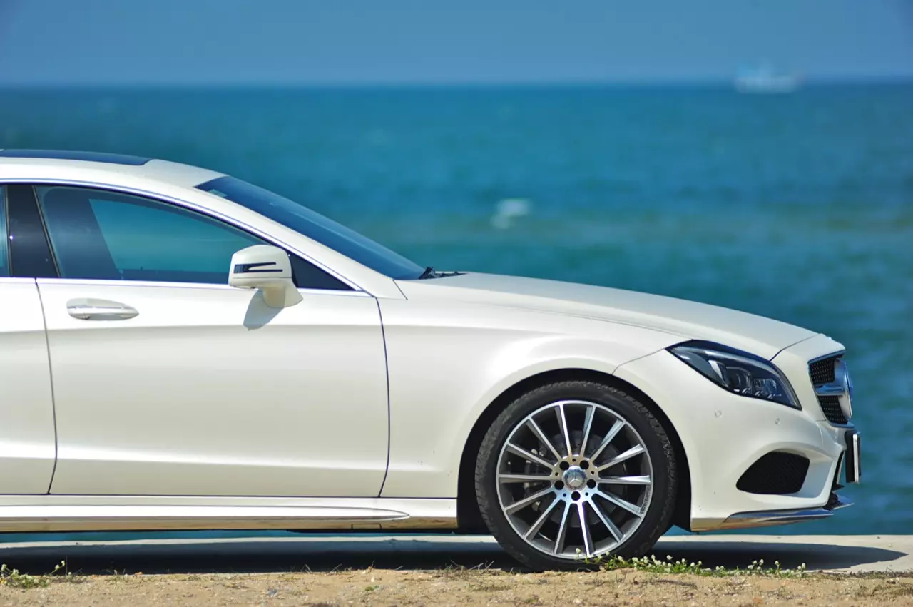 รีวิวทดสอบสปอร์ตซาลูนจอมหรู MERCEDES BENZ CLS250d AMG PREMIUM