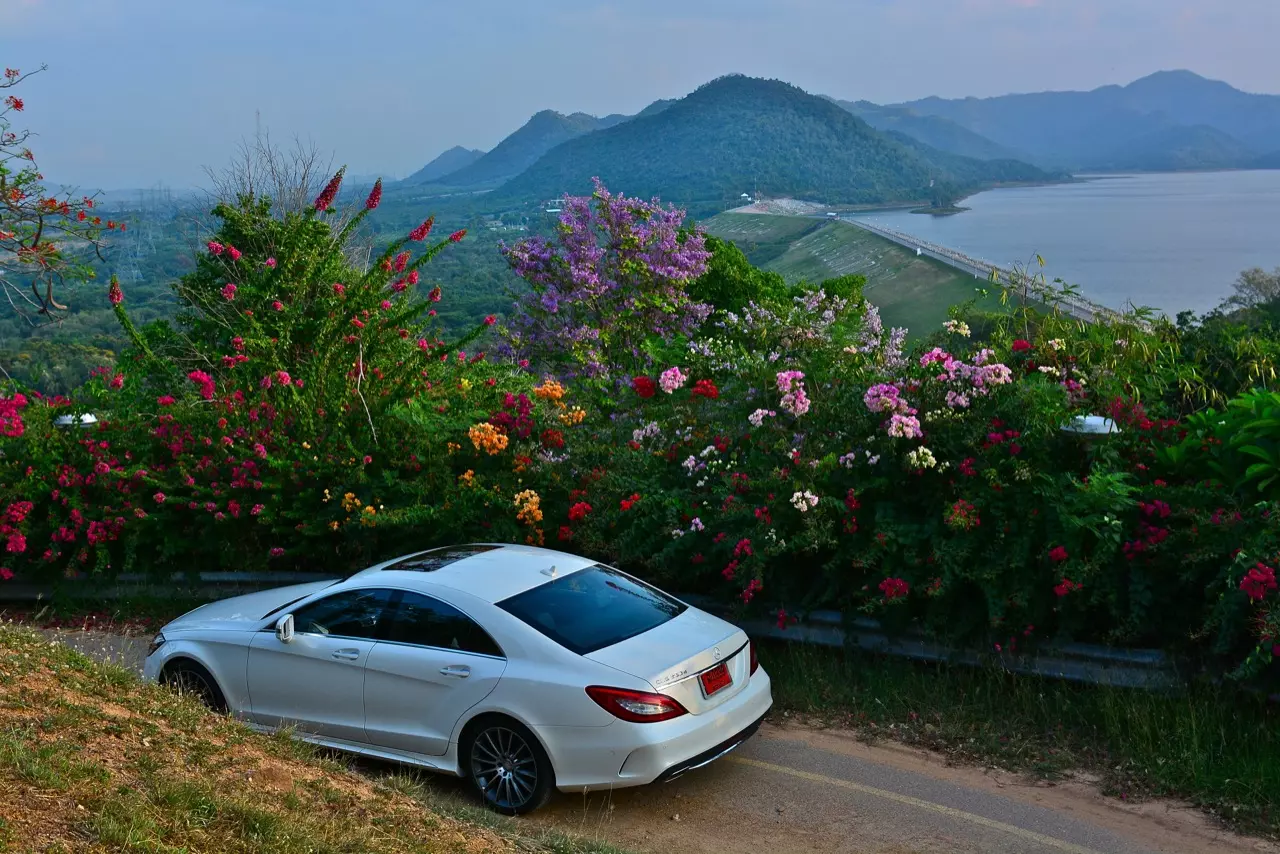 รีวิวทดสอบสปอร์ตซาลูนจอมหรู MERCEDES BENZ CLS250d AMG PREMIUM
