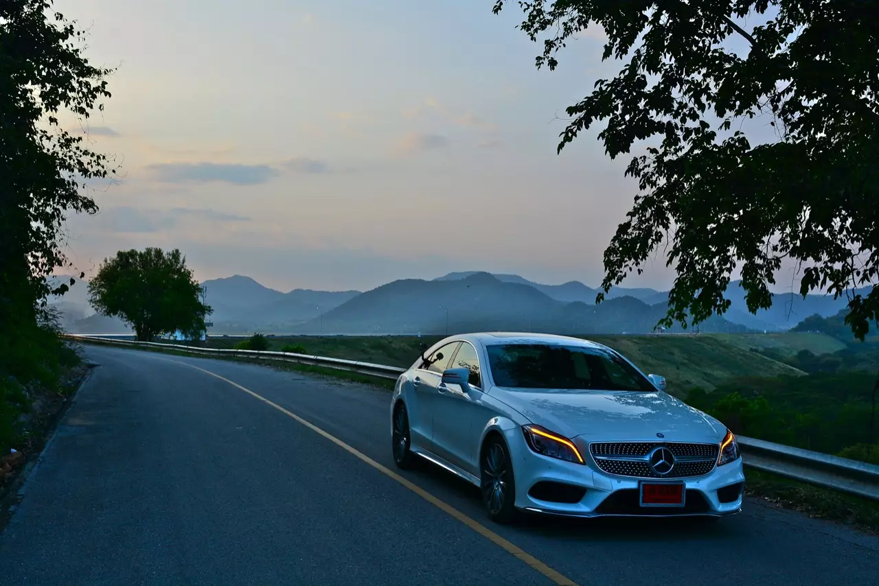 รีวิวทดสอบสปอร์ตซาลูนจอมหรู MERCEDES BENZ CLS250d AMG PREMIUM