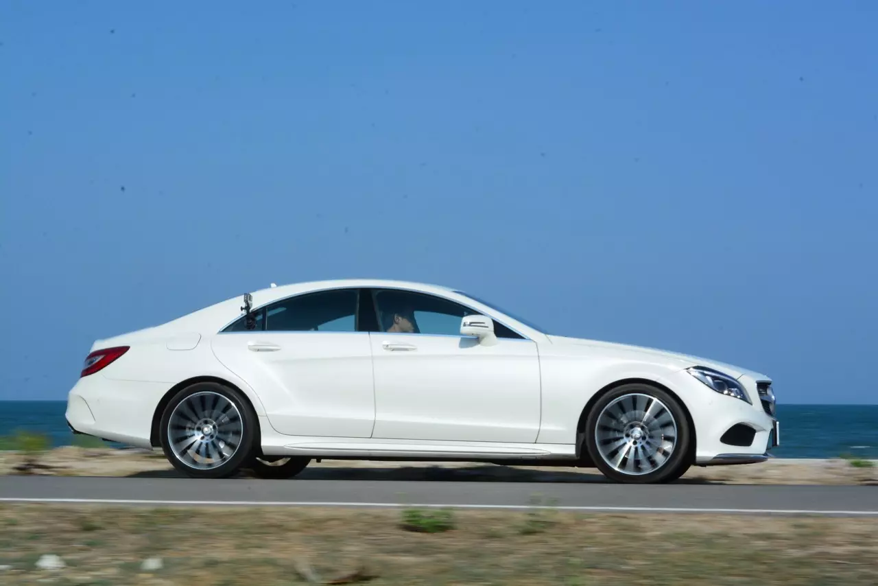 รีวิวทดสอบสปอร์ตซาลูนจอมหรู MERCEDES BENZ CLS250d AMG PREMIUM
