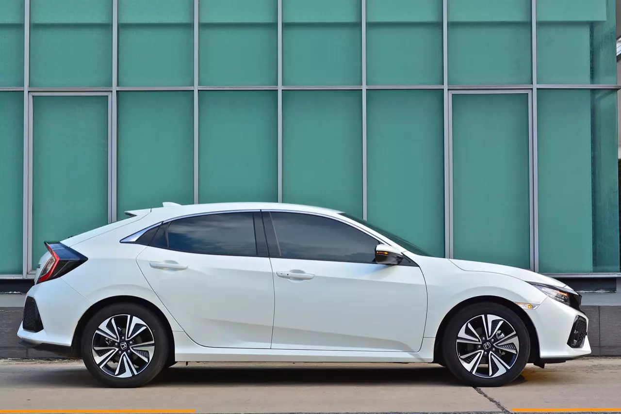 HONDA CIVIC HATCHBACK 1.5 TURBO