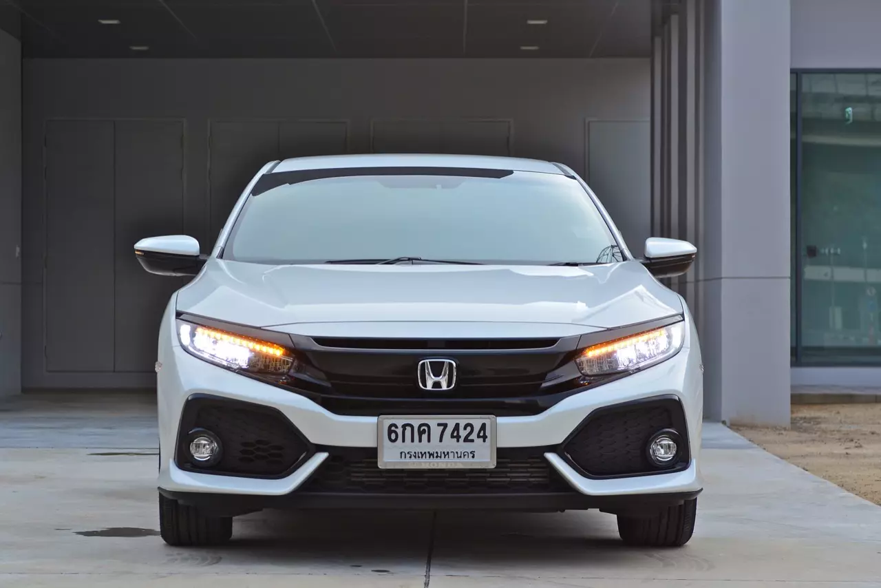 HONDA CIVIC HATCHBACK 1.5 TURBO
