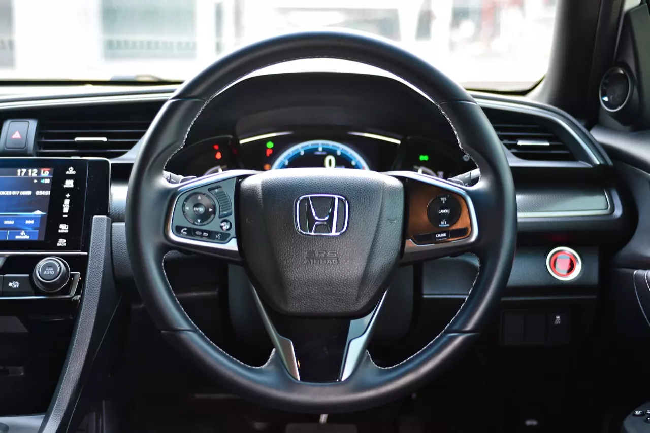 HONDA CIVIC HATCHBACK 1.5 TURBO