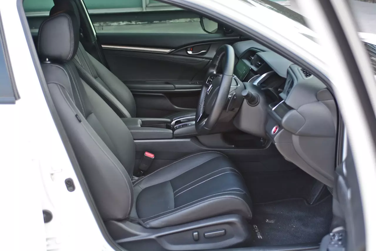 HONDA CIVIC HATCHBACK 1.5 TURBO