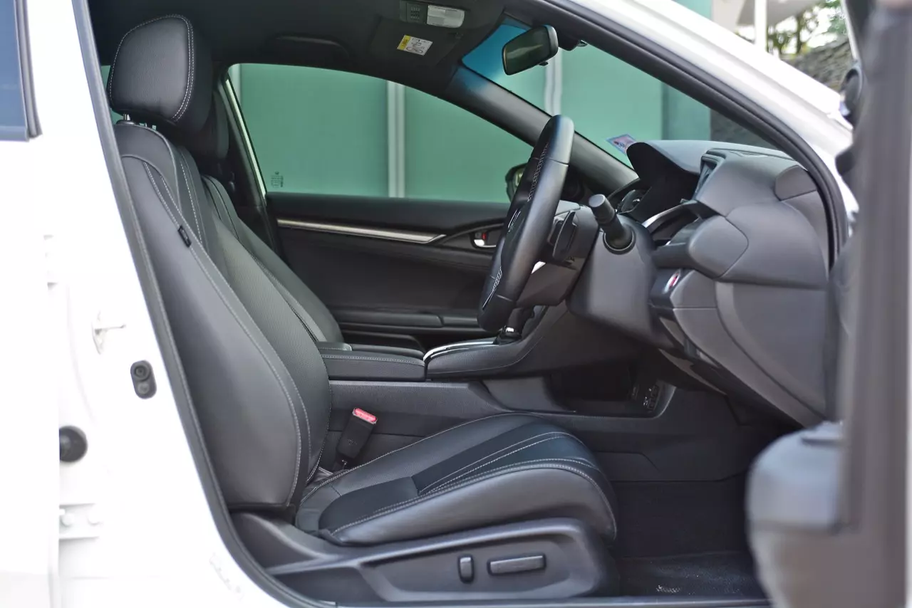 HONDA CIVIC HATCHBACK 1.5 TURBO