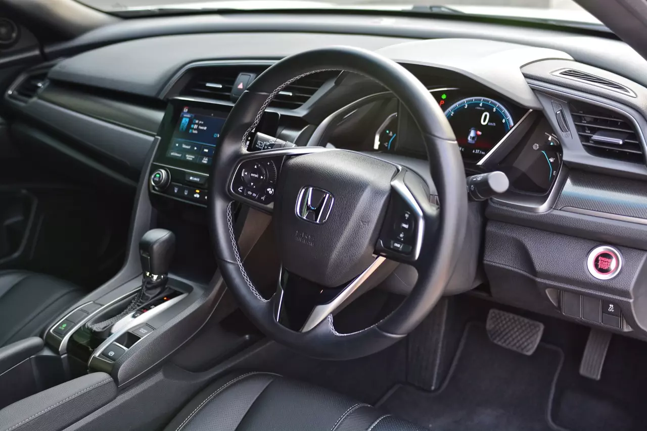 HONDA CIVIC HATCHBACK 1.5 TURBO