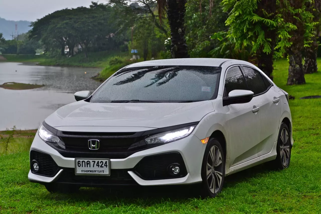 HONDA CIVIC HATCHBACK 1.5 TURBO