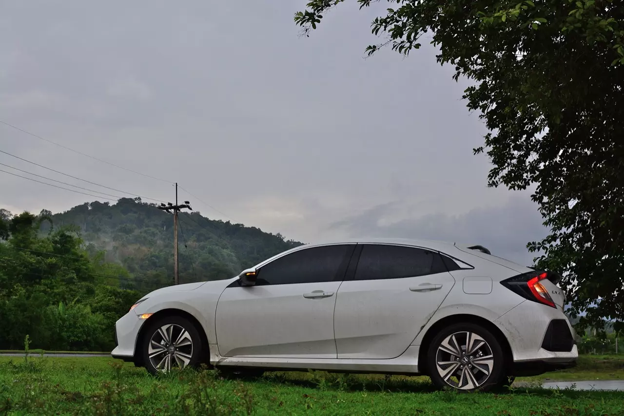 HONDA CIVIC HATCHBACK 1.5 TURBO
