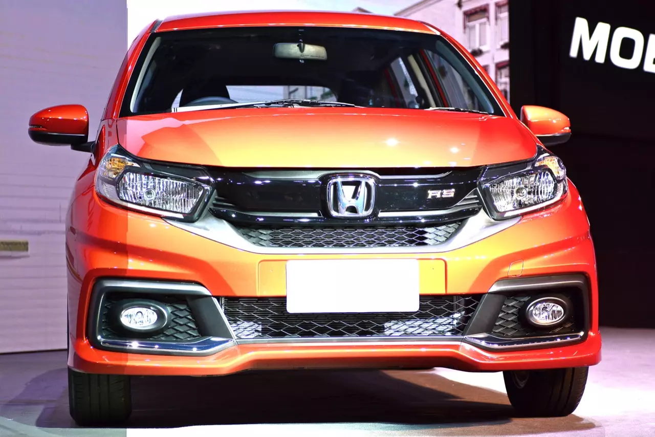 มาแล้ว รุ่นและราคา HONDA MOBILIO เวอร์ชั่นปรับโฉมไมเนอร์เชนจ์ 2017