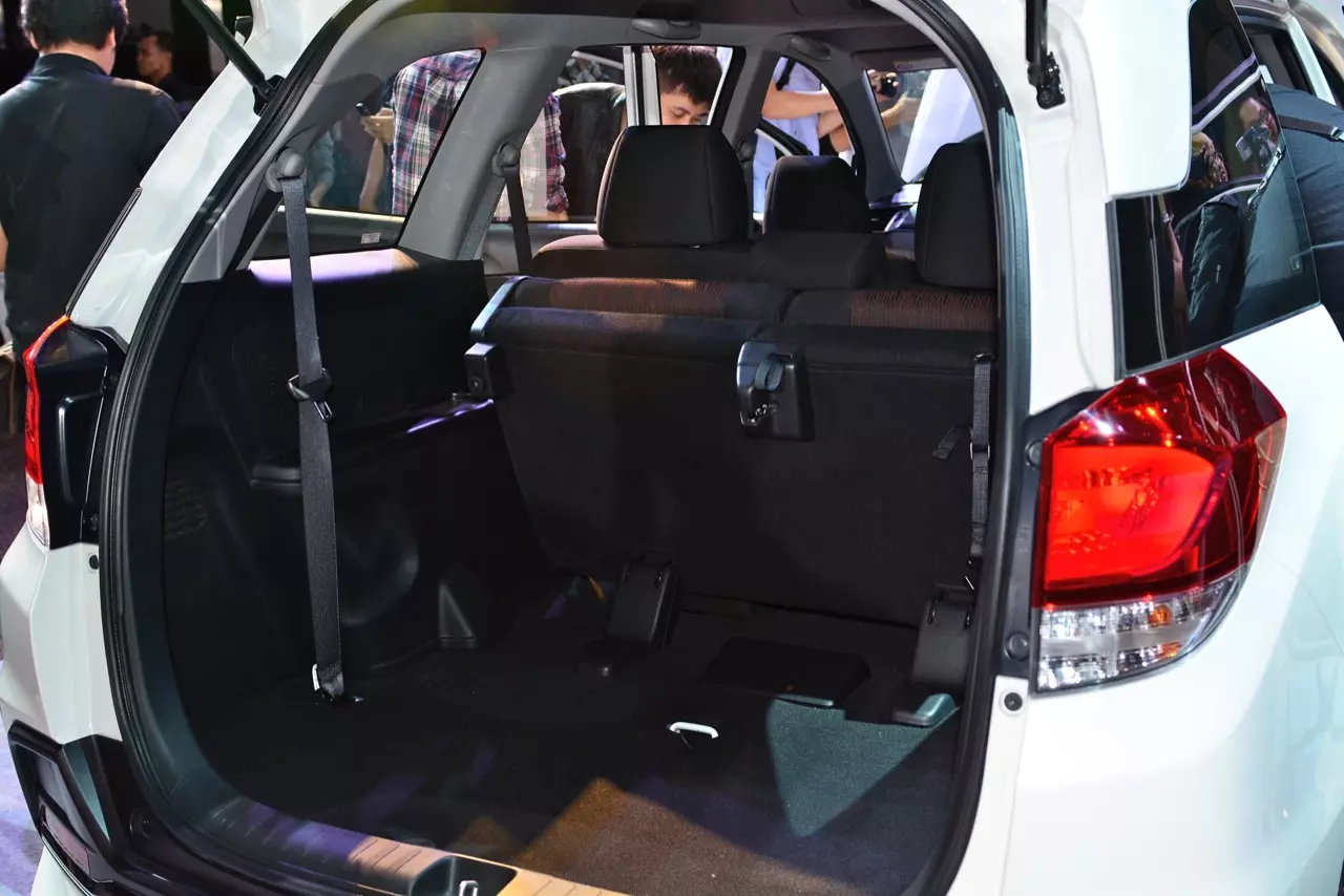 มาแล้ว รุ่นและราคา HONDA MOBILIO เวอร์ชั่นปรับโฉมไมเนอร์เชนจ์ 2017