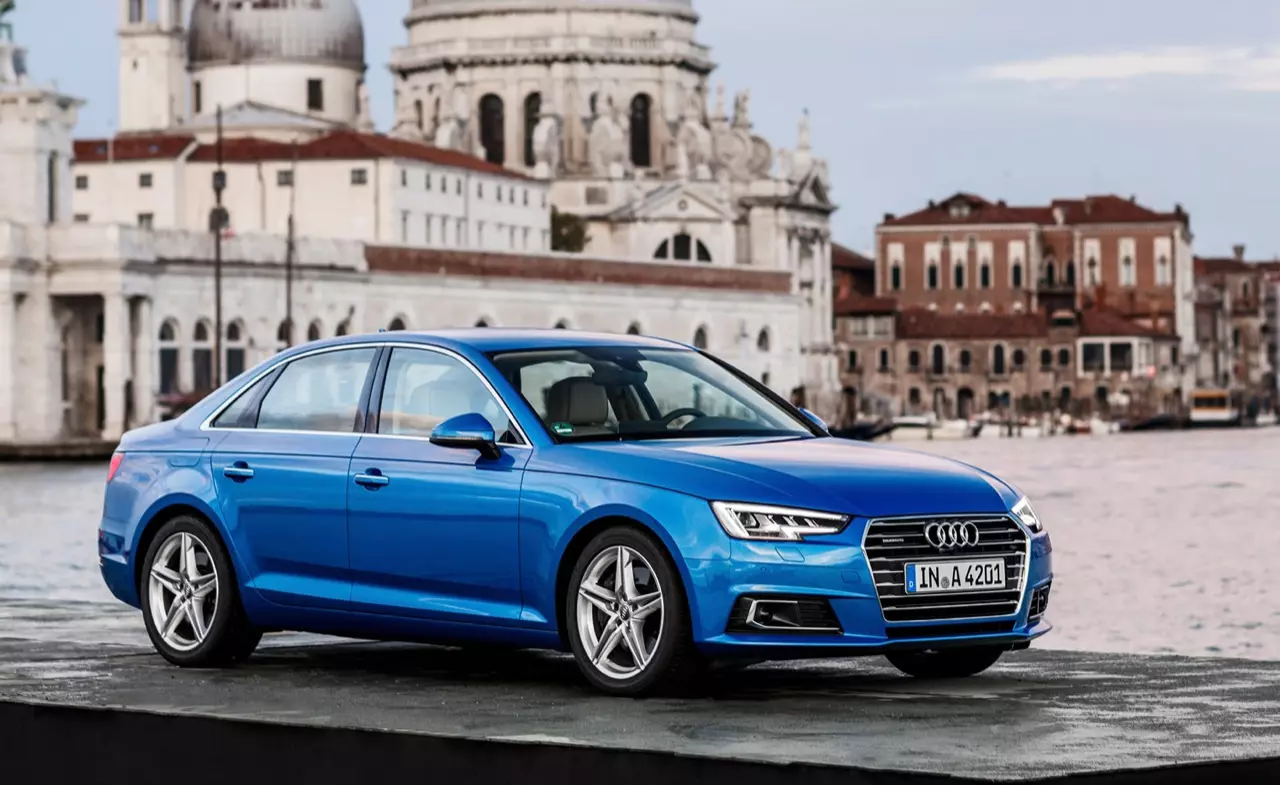 ราคาโดนอย่างแรง! AUDI เปิดตัว New A5 ค่าตัวไม่แพงอย่างที่คิด