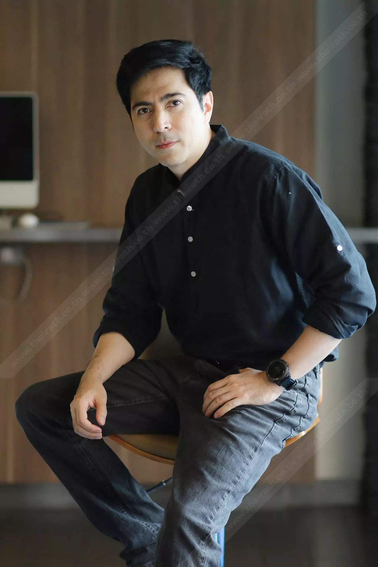 แซม ยุรนันท์ เผยเหตุผลลาวงการ? รู้ซึ้งไทยมองดาราเป็นแค่สินค้า