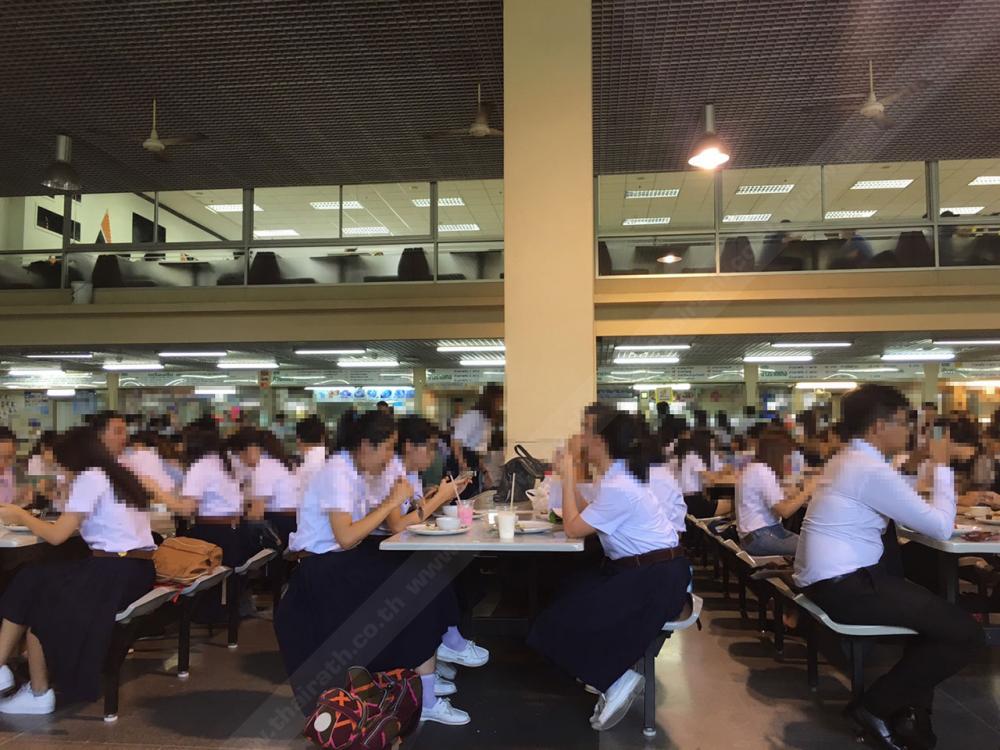 โรงอาหารคณะอักษรศาสตร์ จุฬาลงกรณ์มหาวิทยาลัย