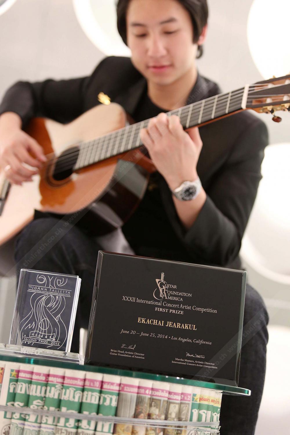 รางวัลที่เพิ่งไปคว้ามาได้จากเวที GFA Guitar Foundation of America International Concert Artist Competition