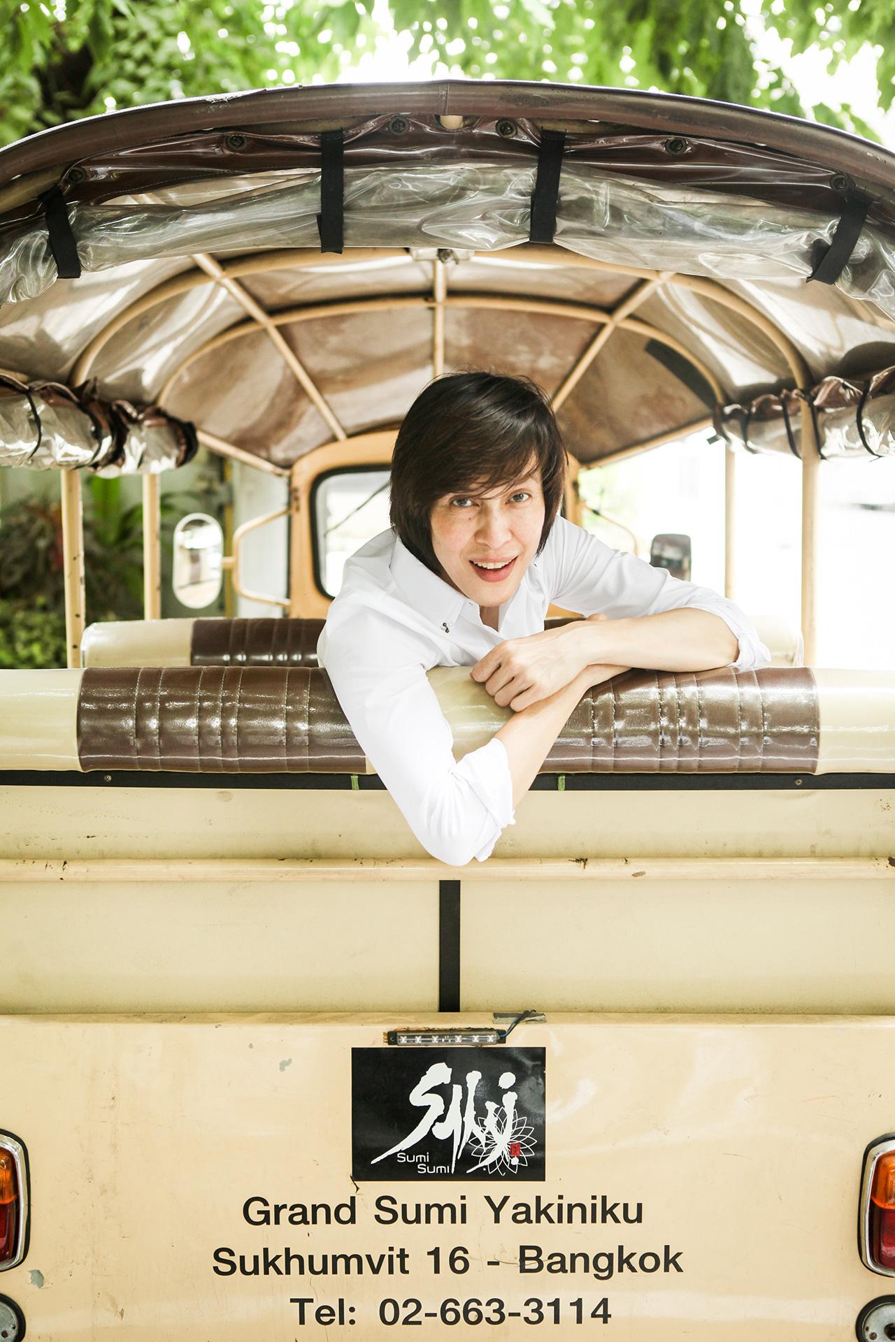 ผู้บริหารรุ่นพี่ : ปุ๊ - อัญชลี จงคดีกิจ กับมาดเท่ๆ ยียวนใจ ><
