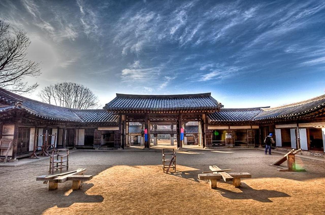 หมู่บ้านพื้นเมืองเกาหลี - Korean Folk Village
