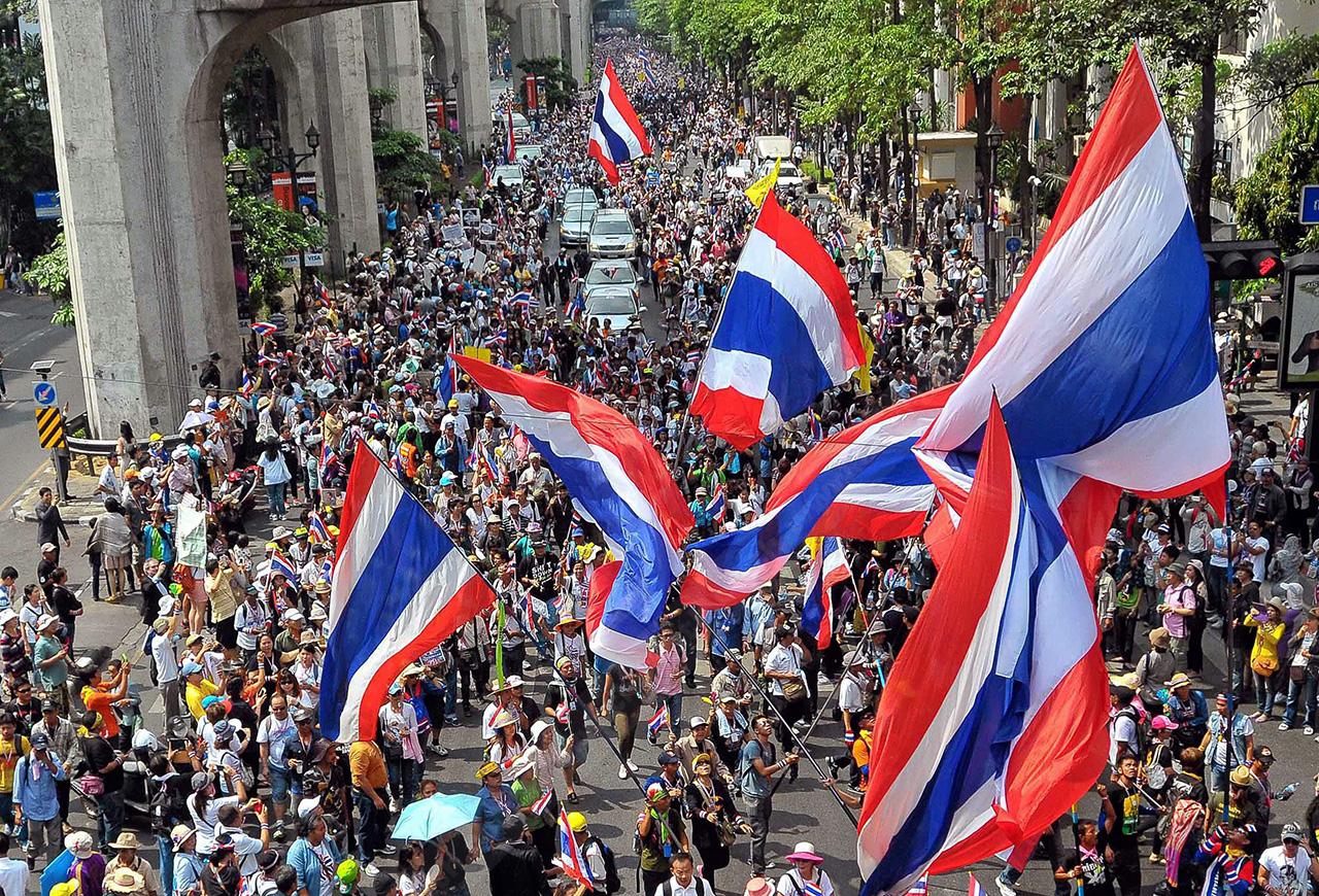 มาเต็มถนนจริง!!