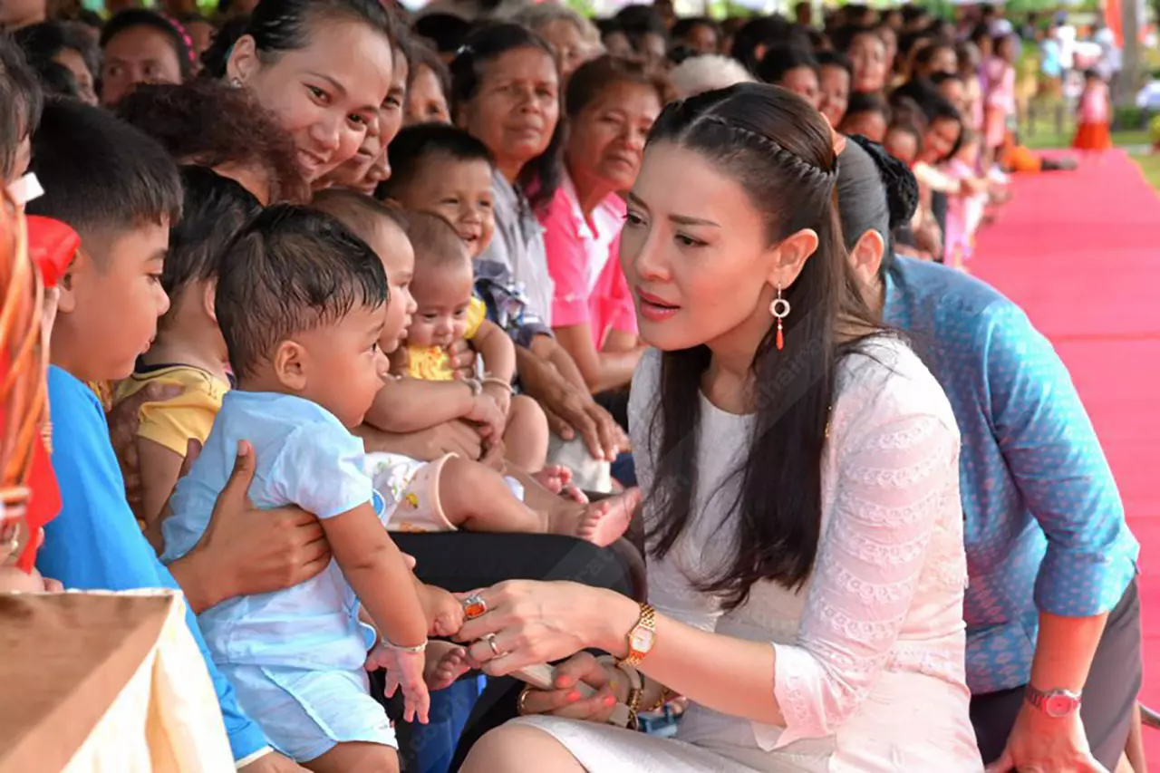 ย้อนรำลึกภารกิจ 'ท่านผู้หญิงศรีรัศมิ์ สุวะดี'