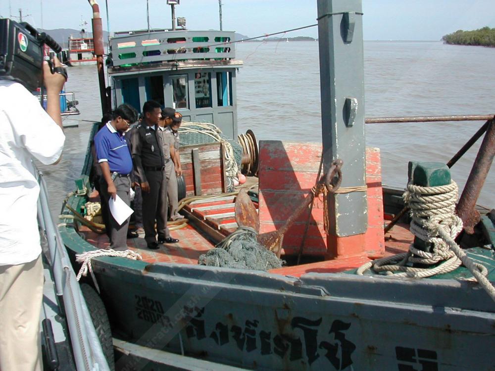 ดัดแปลงเรือเพื่อขนน้ำมัน