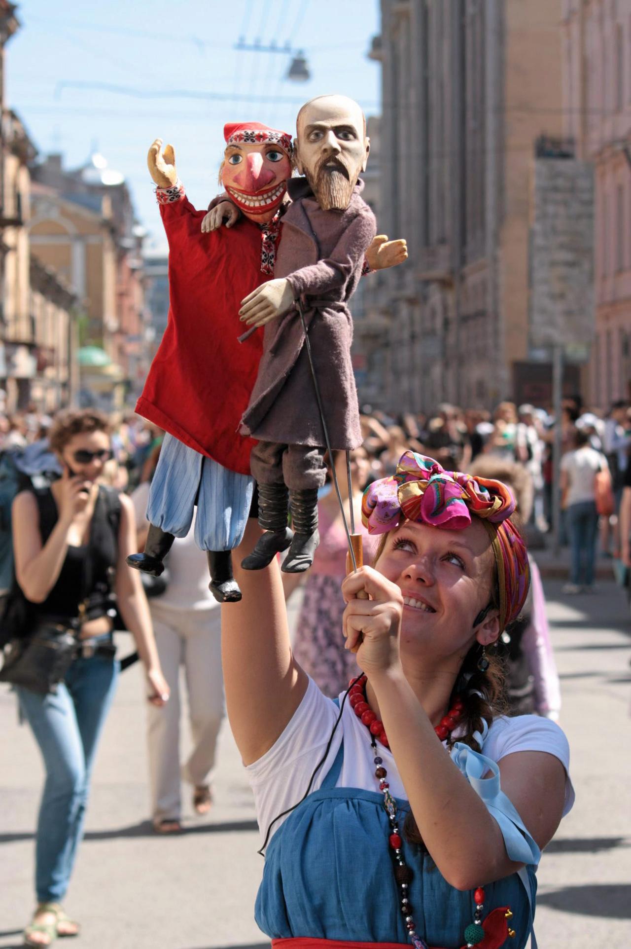 การแสดงภาพยนตร์หุ่นฝีมือขั้นเทพ