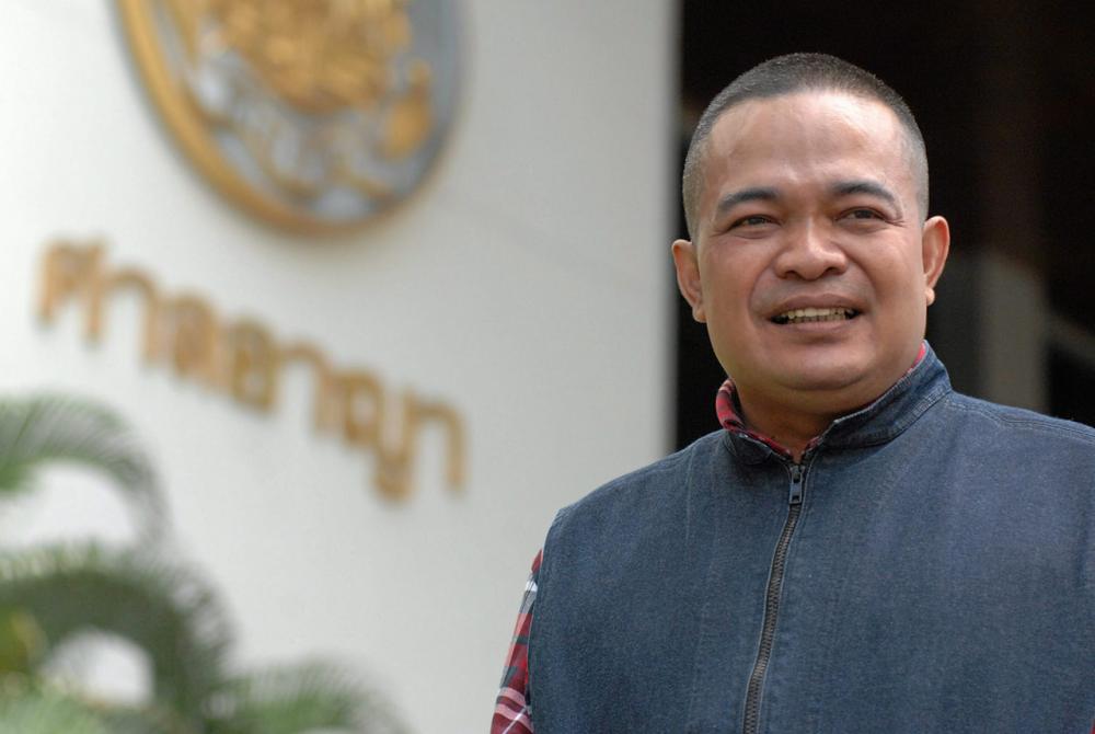 นายจตุพร พรหมพันธุ์ ประธาน นปช.