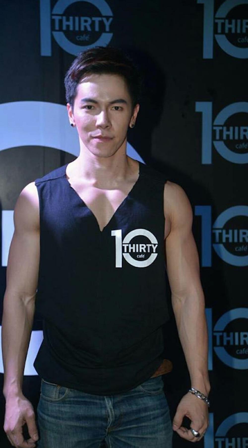 มาดนายแบบชัดๆ