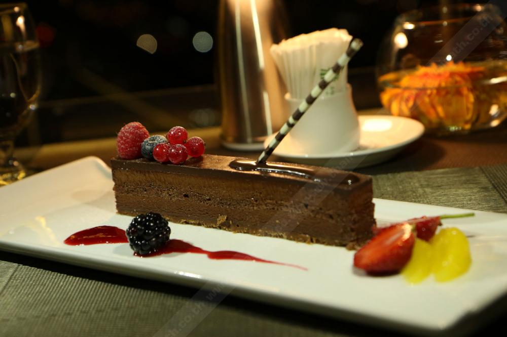 five layer chocolate cake