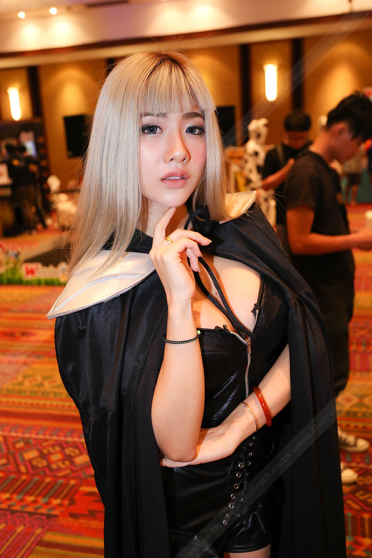 สวย อวบ ในคาเรกเตอร์ญี่ปุ่น