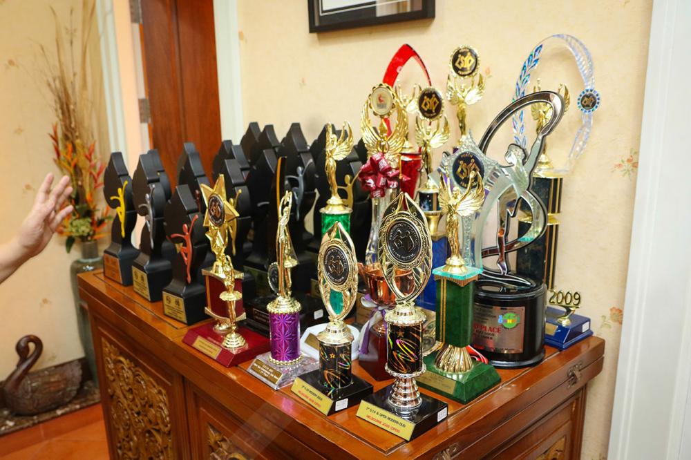 โต๊ะไม่พอเก็บรางวัล