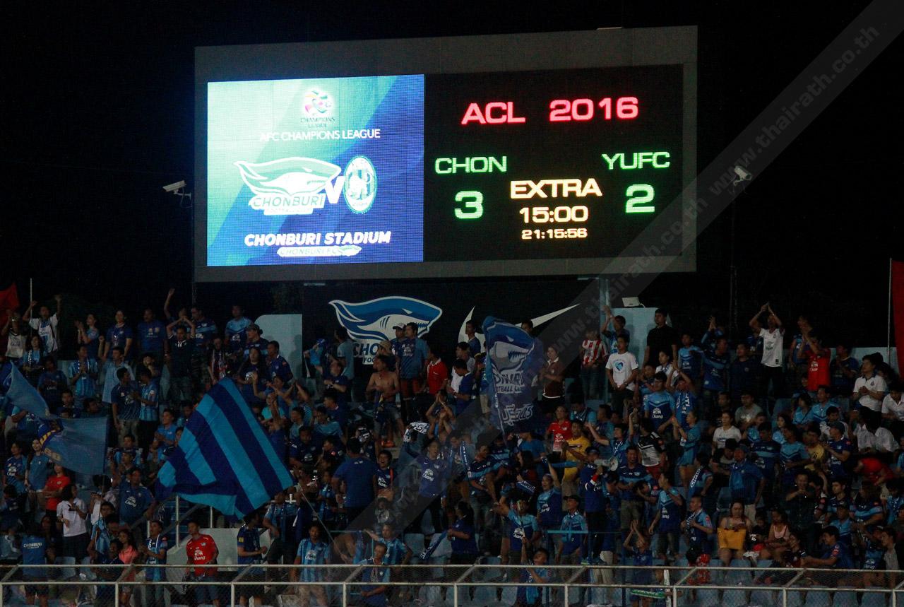 ป้ายสกอร์บอร์ดจบเกมการแข่งขัน ชลบุรี เอฟซี เอาชนะ ย่างกุ้ง เอฟซี 3-2