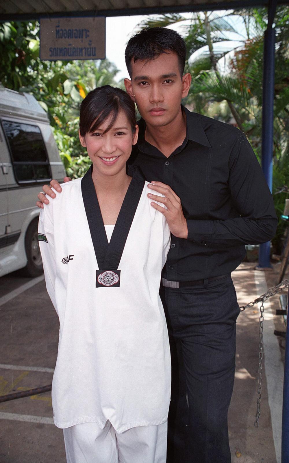 ร่วมงานกับ ป๊อก ปิยธิดา ในละครเรื่อง คนตาทิพย์