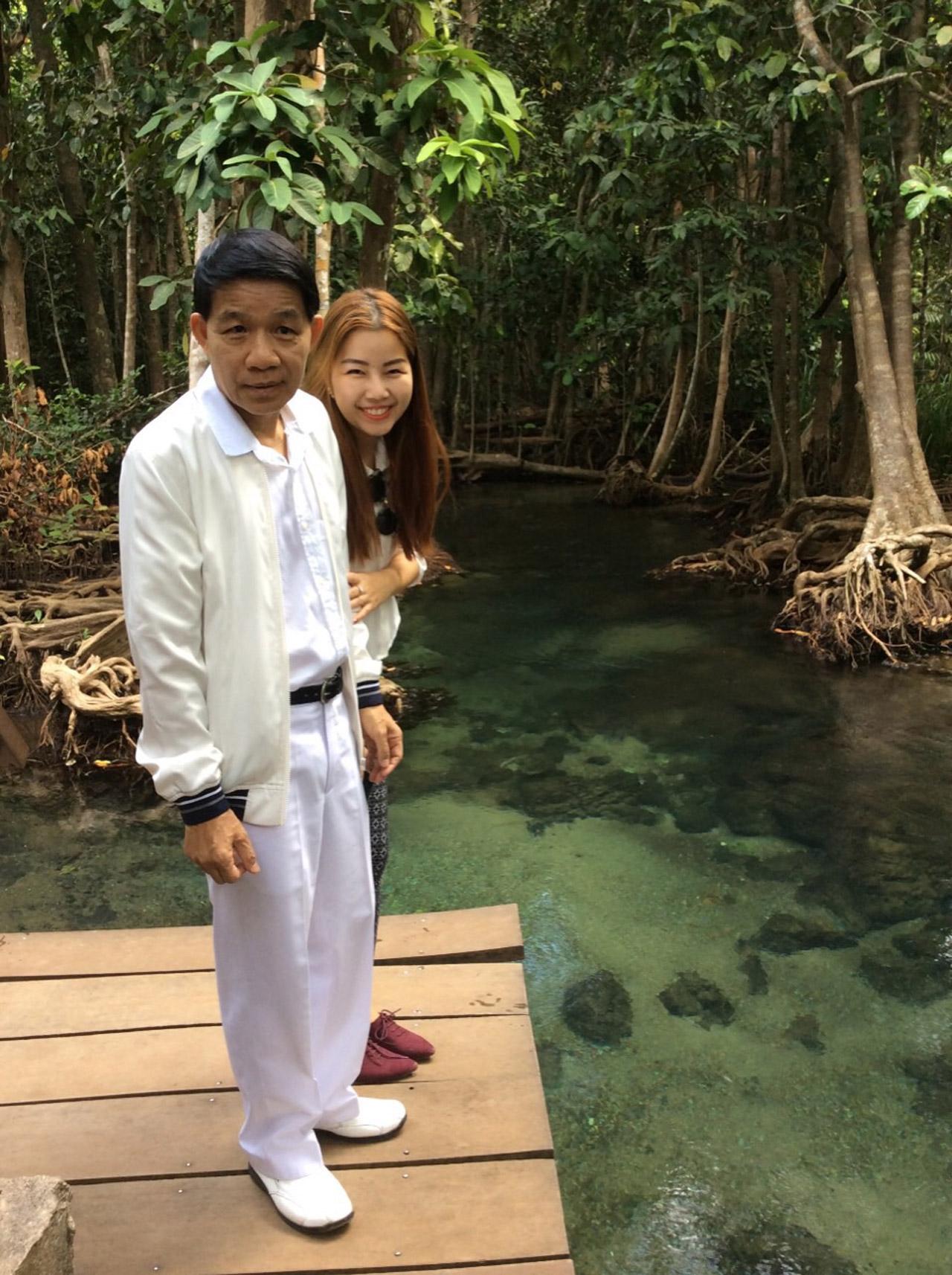 พ่อลูกน่ารัก