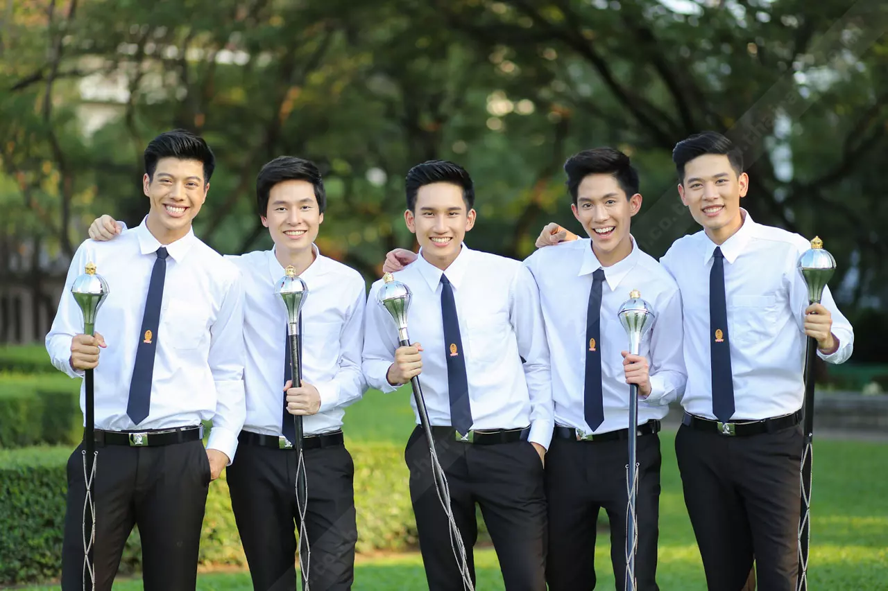 ไม่ได้มาเล่นๆ เปิดตัว '9 จุฬาฯ คทากร' สวย หล่อ เป๊ะ งานฟุตบอลประเพณีฯ ครั้งที่ 71 