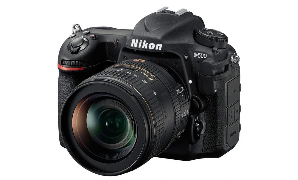 นิคอน D500