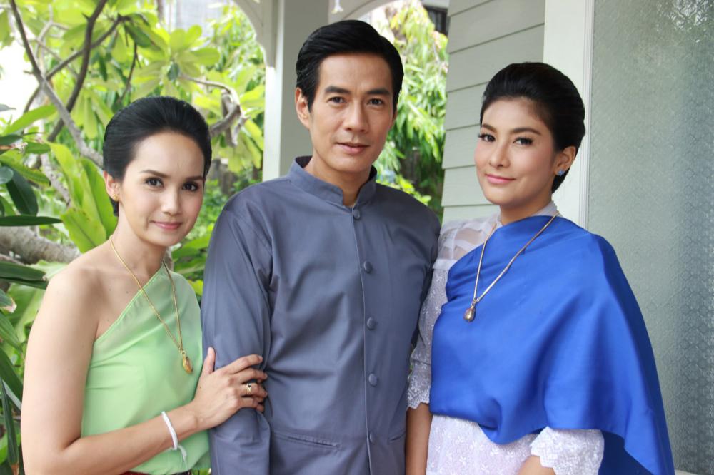 รุ่นพ่อแม่ของไรวินทร์
