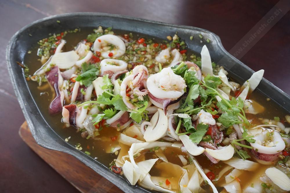 หมึกไข่นึ่งมะนาว แซ่บเว่อร์