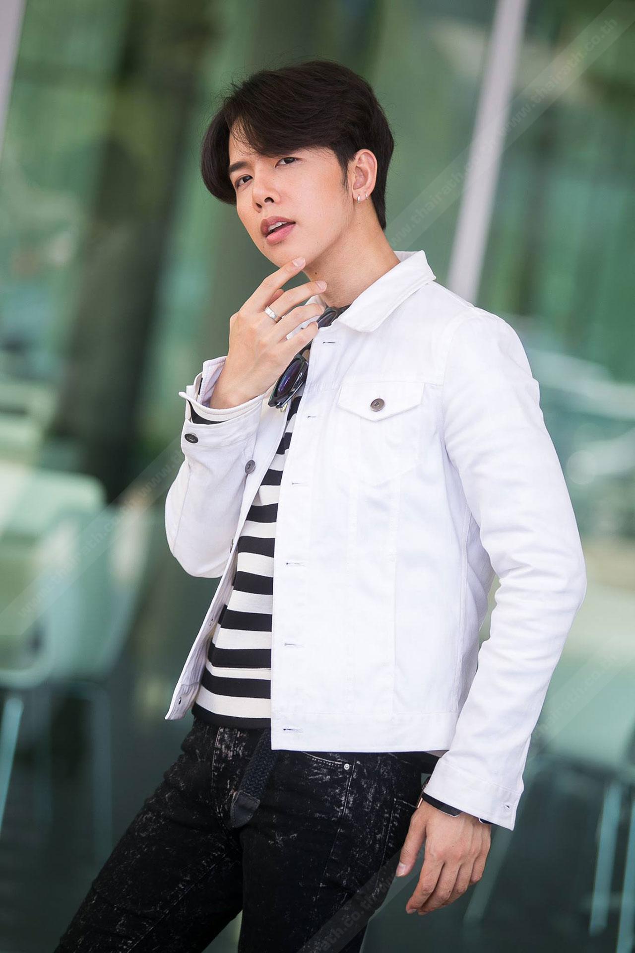 ไม่ทิ้งงานดีเจ เพราะรักในอาชีพนี้เหมือนกัน