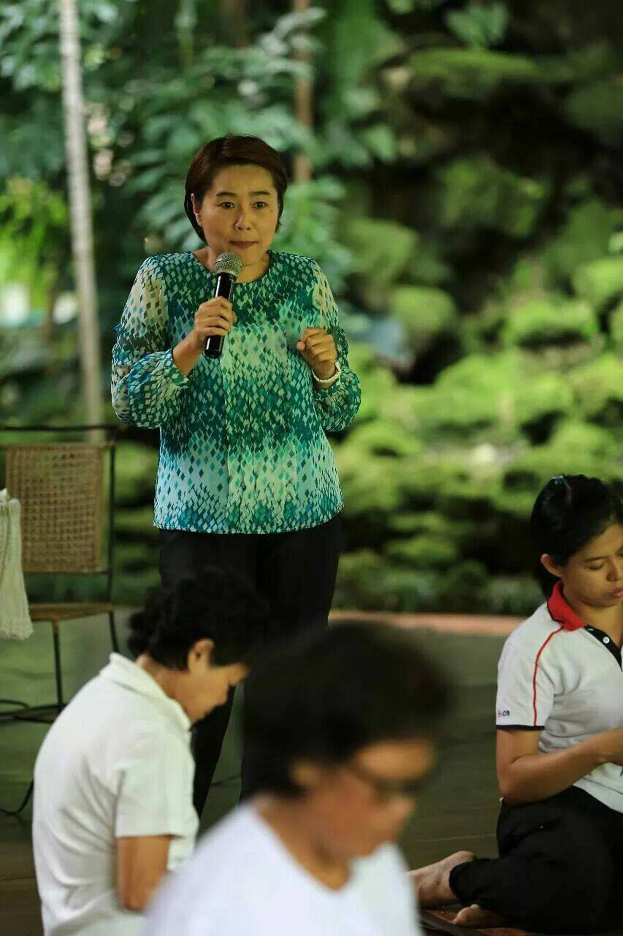 ดร.เอ็ม สายน้ำผึ้ง