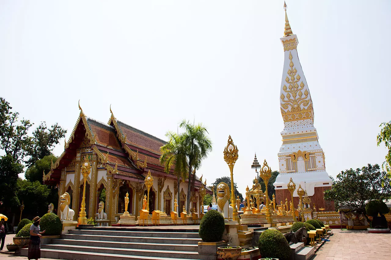 เราเที่ยวด้วยกัน เปิดรายชื่อ 50 โรงแรมคืนหลักร้อยวิวหลักล้าน 