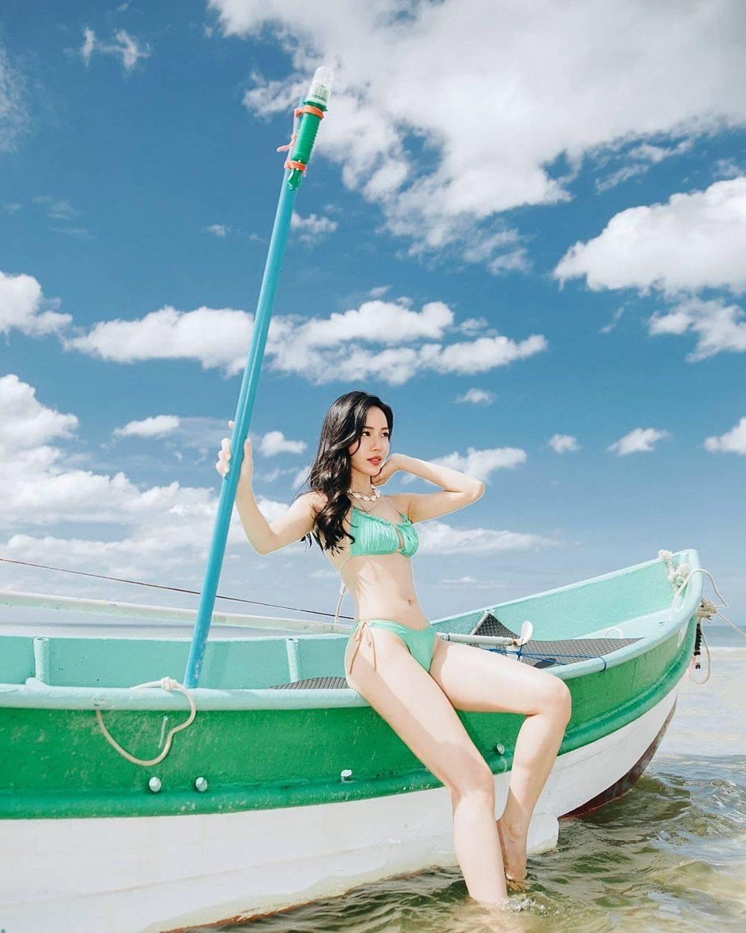 ทับทิม มัลลิกา ขอบคุณภาพจากไอจี @tubtimofficial