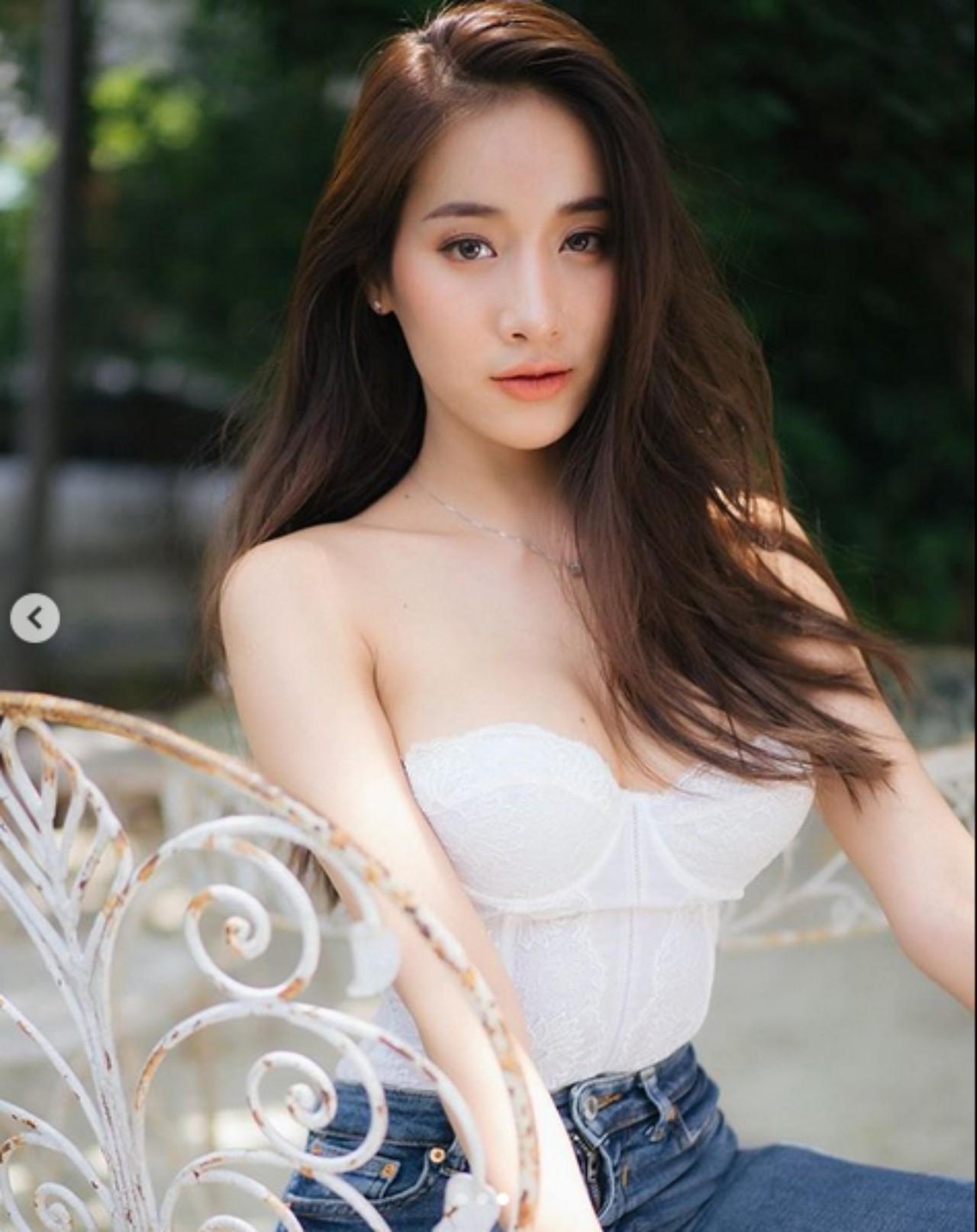 ภาพจาก IG pichana yoosuk