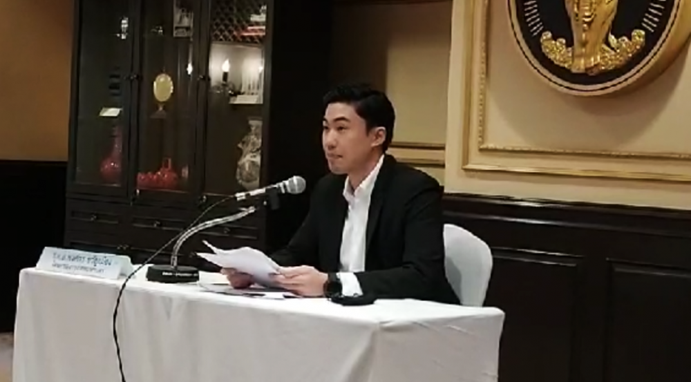 ร.ต.อ.พงศกร ขวัญเมือง โฆษกกรุงเทพมหานคร
