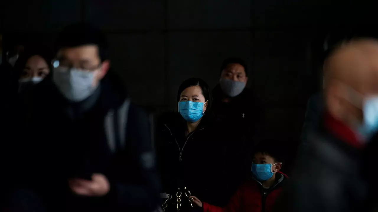 ทำไม "โควิด-19" ถึงต้อง Lockdown แต่การระบาดไวรัสอื่นถึงไม่ใช้