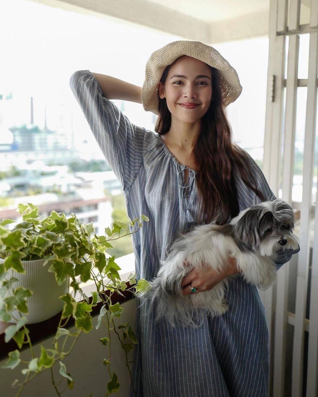 ญาญ่า อุรัสยา ขอบคุณภาพจากไอจี @urassayas