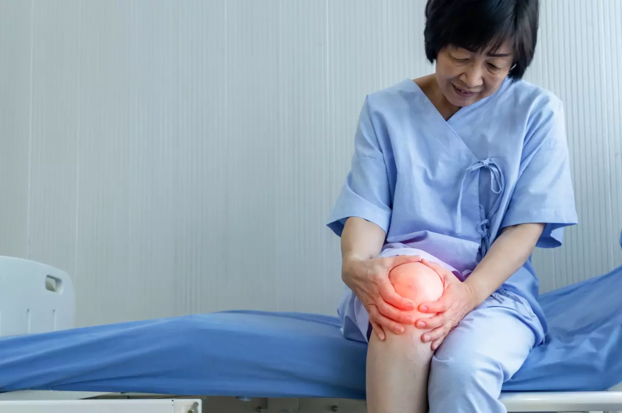 “ข้อเสื่อม” โรคฮิตหน้าหนาวผู้สูงวัย แนะ 9 วิธีป้องกัน ก่อนลามโรครูมาตอยด์
